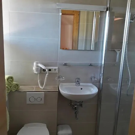 Apartament Zirmheim *