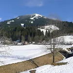 Zirmheim Apartman *